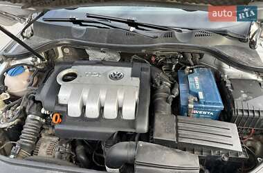 Универсал Volkswagen Passat 2007 в 