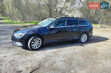 Універсал Volkswagen Passat 2015 в 