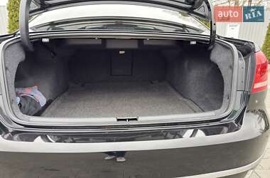 Седан Volkswagen Passat 2011 в 