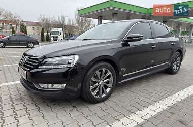 Седан Volkswagen Passat 2011 в 