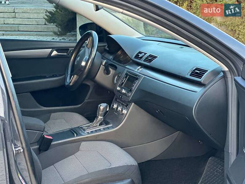 Универсал Volkswagen Passat 2012 в Белой Церкви фото 19 Универсал Volkswagen Passat 2012 в Белой Церкви