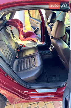 Седан Volkswagen Passat 2014 в 