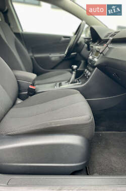 Универсал Volkswagen Passat 2006 в 