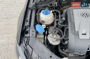 Универсал Volkswagen Passat 2010 в 