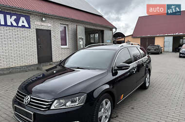 Универсал Volkswagen Passat 2012 в 