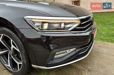 Седан Volkswagen Passat 2021 в 