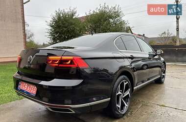 Седан Volkswagen Passat 2021 в 