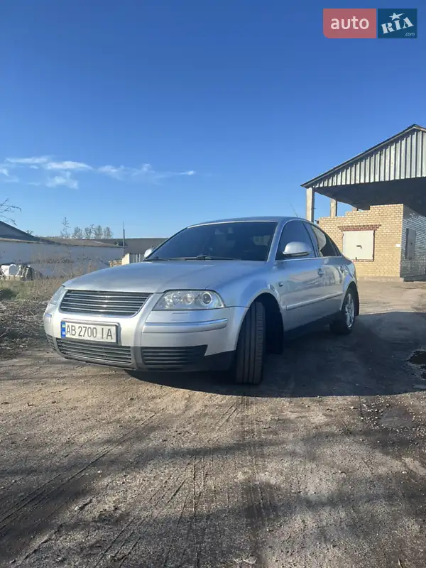 Седан Volkswagen Passat 2000 в 