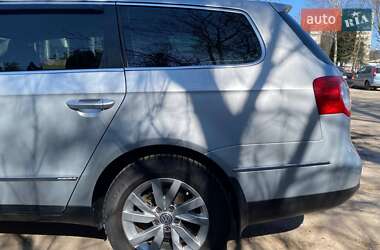 Универсал Volkswagen Passat 2007 в 