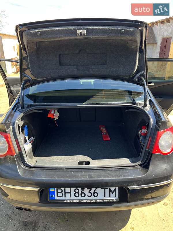 Седан Volkswagen Passat 2008 в Шабо