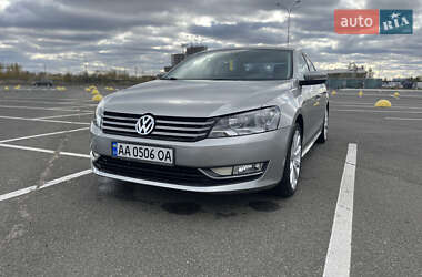 Седан Volkswagen Passat 2013 в 