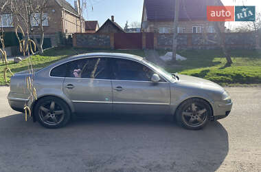 Седан Volkswagen Passat 2005 в 