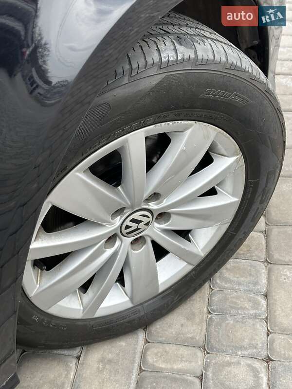 Універсал Volkswagen Passat 2012 в Кривому Розі