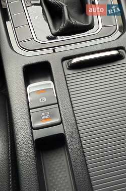 Седан Volkswagen Passat 2016 в 