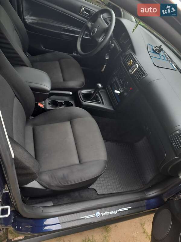 Универсал Volkswagen Passat 2000 в Чигирине