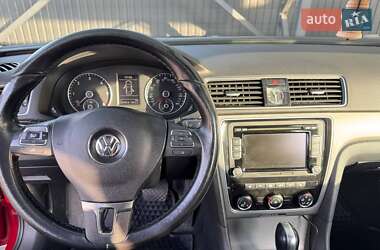 Седан Volkswagen Passat 2015 в 