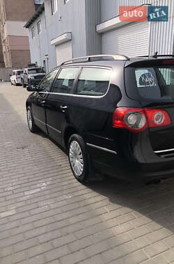 Универсал Volkswagen Passat 2008 в Харькове