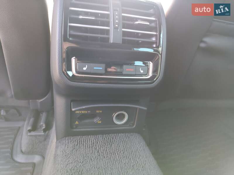 Універсал Volkswagen Passat 2015 в Ковелі