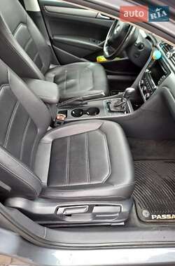 Седан Volkswagen Passat 2015 в 