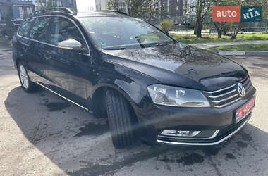 Універсал Volkswagen Passat 2014 в 