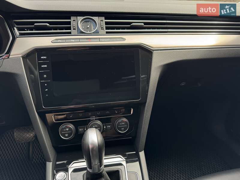 Седан Volkswagen Passat 2018 в Гадяче фото 13 Седан Volkswagen Passat 2018 в Гадяче