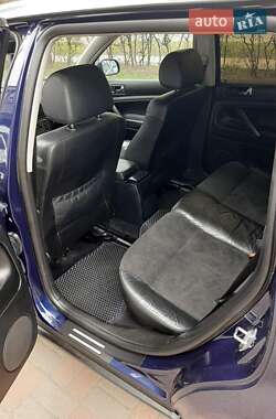 Универсал Volkswagen Passat 2002 в 