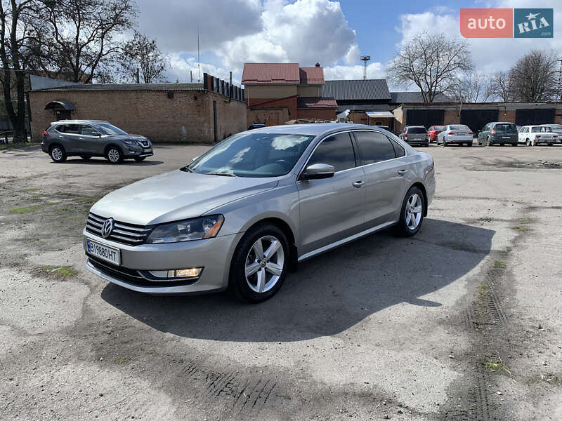 Седан Volkswagen Passat 2013 в 