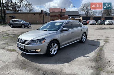 Седан Volkswagen Passat 2013 в 