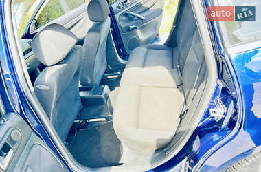 Універсал Volkswagen Passat 2000 в 