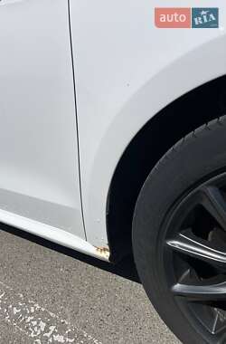 Седан Volkswagen Passat 2013 в 