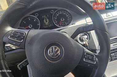 Універсал Volkswagen Passat 2010 в 