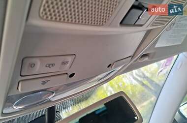 Універсал Volkswagen Passat 2013 в 