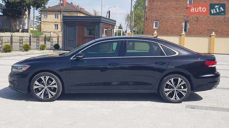 Седан Volkswagen Passat 2021 в Городке