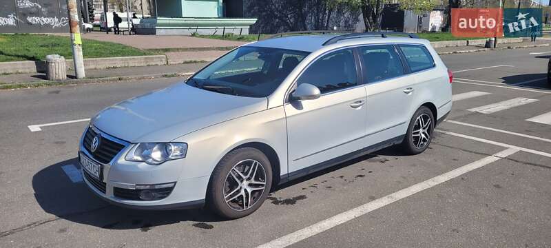 Volkswagen Passat 2010