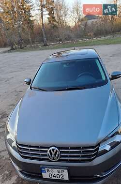 Седан Volkswagen Passat 2013 в 