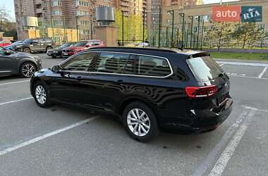 Универсал Volkswagen Passat 2019 в 