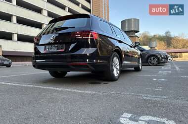 Универсал Volkswagen Passat 2019 в 