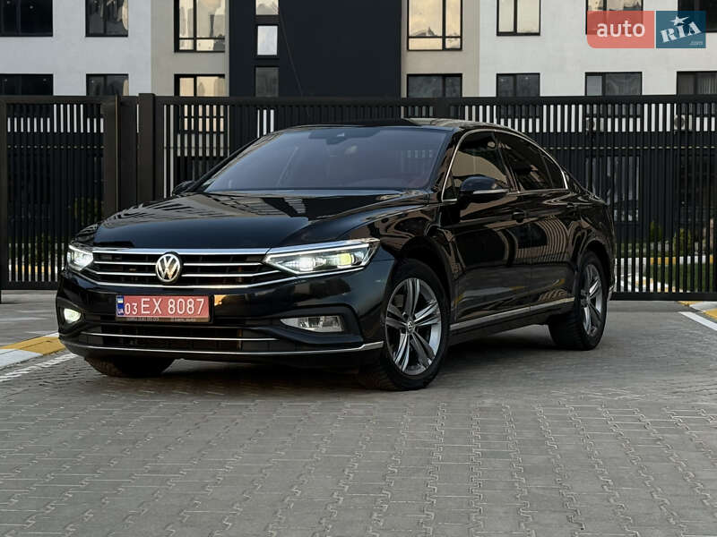 Седан Volkswagen Passat 2020 в 