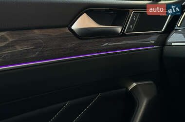 Седан Volkswagen Passat 2020 в 