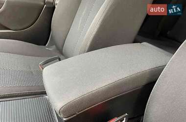 Седан Volkswagen Passat 2010 в 