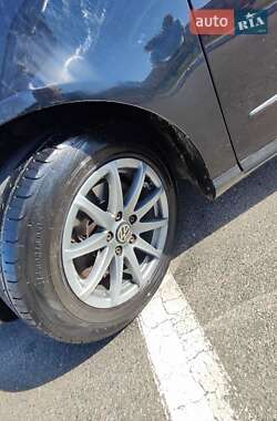 Универсал Volkswagen Passat 2006 в 