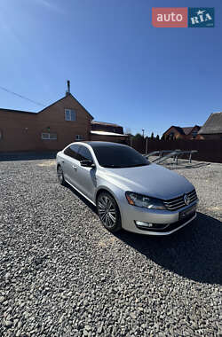 Седан Volkswagen Passat 2015 в 