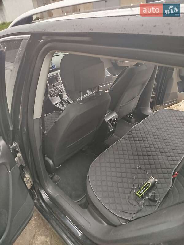 Универсал Volkswagen Passat 2011 в Каменке-Бугской фото 23 Универсал Volkswagen Passat 2011 в Каменке-Бугской