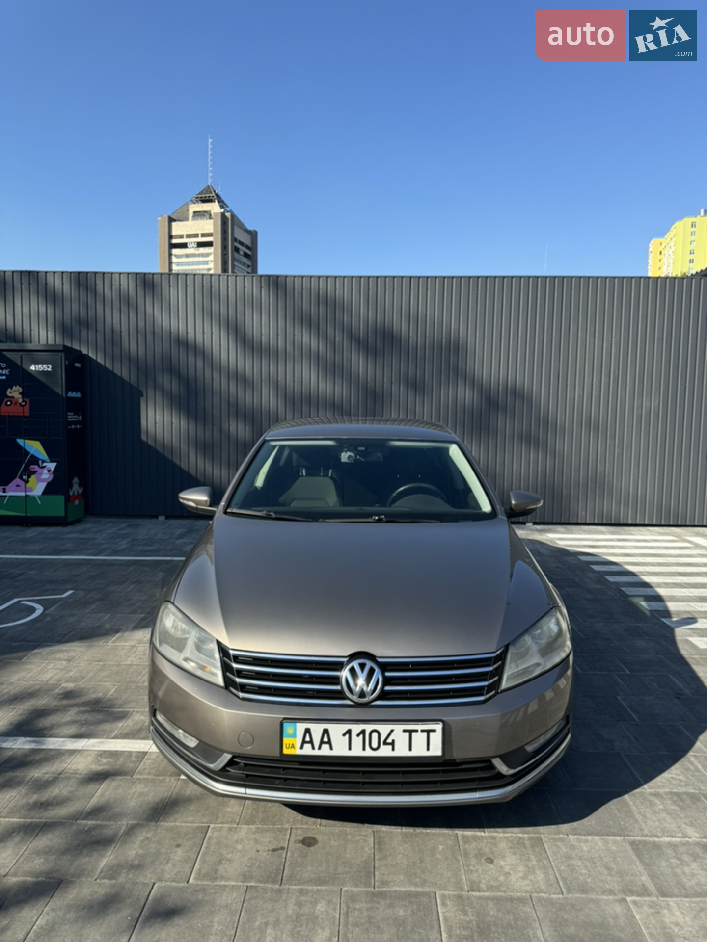 2011 Volkswagen Passat - мініатюра 2