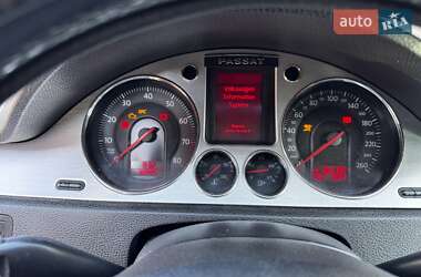 Седан Volkswagen Passat 2005 в 