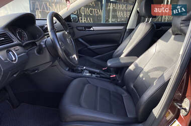 Седан Volkswagen Passat 2013 в 