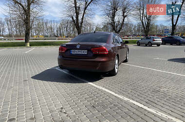 Седан Volkswagen Passat 2013 в 