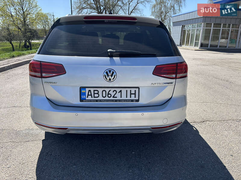 Універсал Volkswagen Passat 2015 в Ромнах