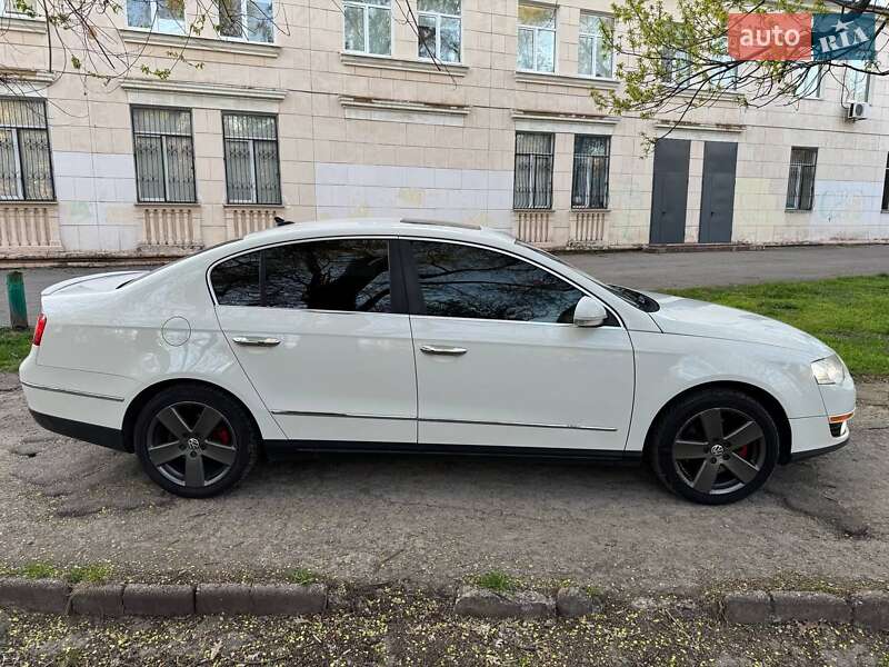 Седан Volkswagen Passat 2008 в Запорожье