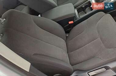 Седан Volkswagen Passat 2006 в 